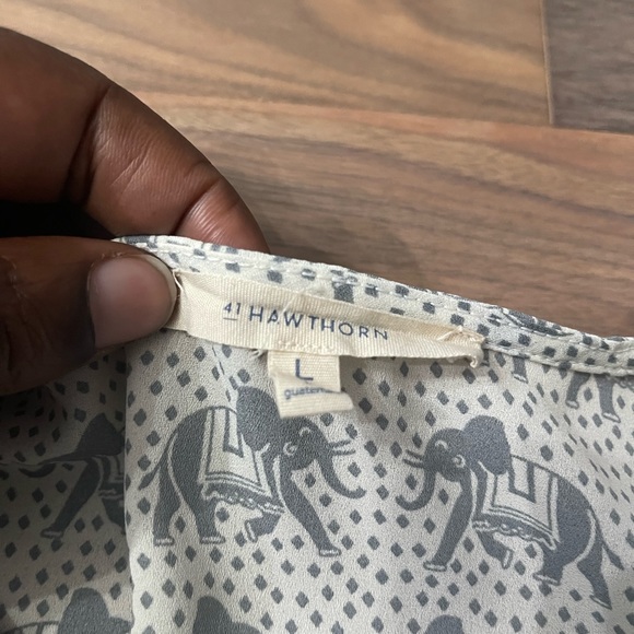 EUC L Elephant Print Blouse - Picture 6 of 8